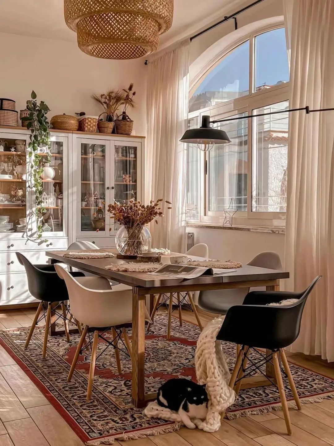 法式田園風(fēng)丨一不小心住進瞭(le)油畫裏